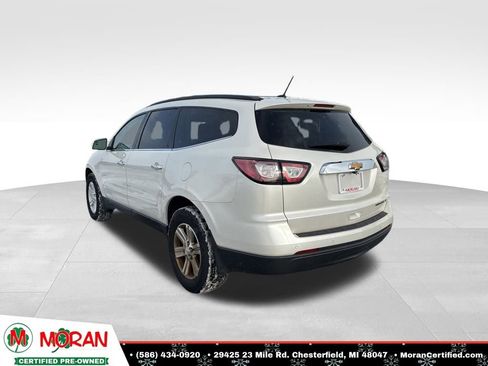 Used 2014 Chevrolet Traverse LT image 3