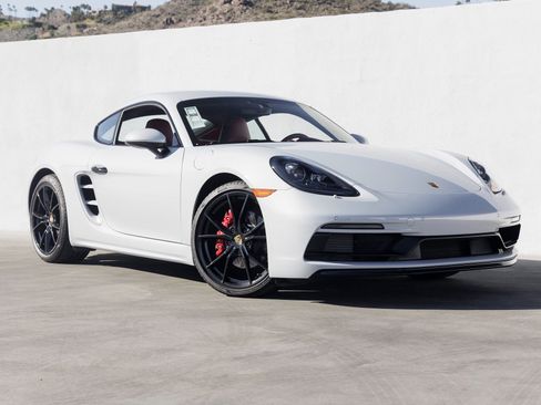 New 2025 Porsche 718 Cayman S image 9