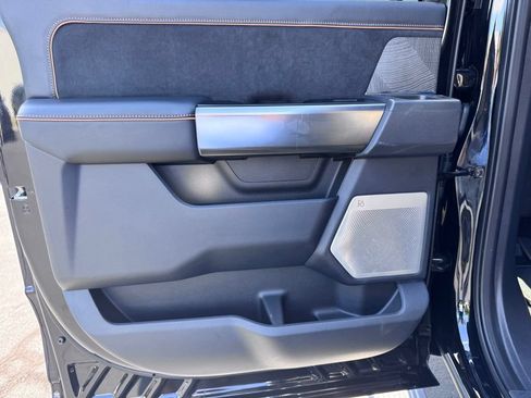Used 2024 Ford F250 Platinum AWD/4WD image 37