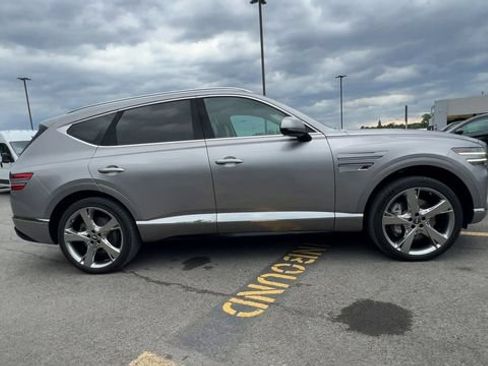 Used 2021 Genesis GV80 3.5T w/ Prestige Package 07 AWD/4WD image 9
