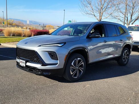 New 2026 Buick Enclave Sport Touring w/ Power Package image 4