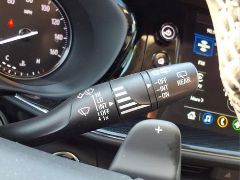 Used 2023 Buick Envision Essence FWD image 30