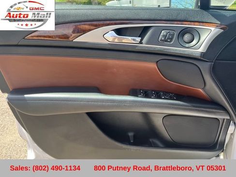 Used 2020 Lincoln MKZ Reserve AWD/4WD image 11