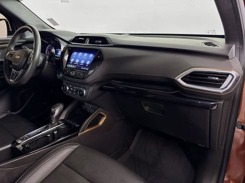 Used 2021 Chevrolet TrailBlazer ACTIV w/ Technology Package image 43