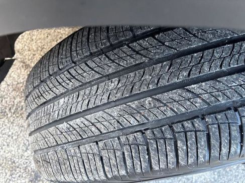 Certified 2023 INFINITI QX60 Luxe w/ Cargo Package image 28