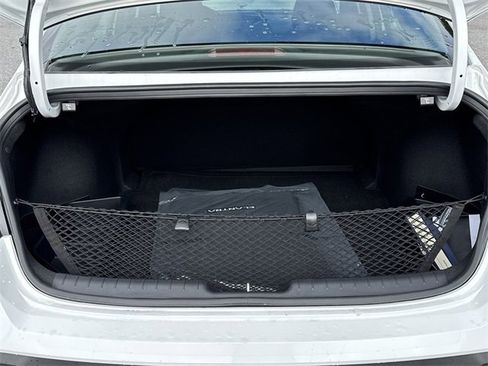 New 2026 Hyundai Elantra Blue image 18