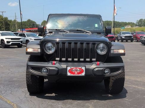 Used 2022 Jeep Wrangler Unlimited Rubicon w/ Dual Top Group AWD/4WD image 7