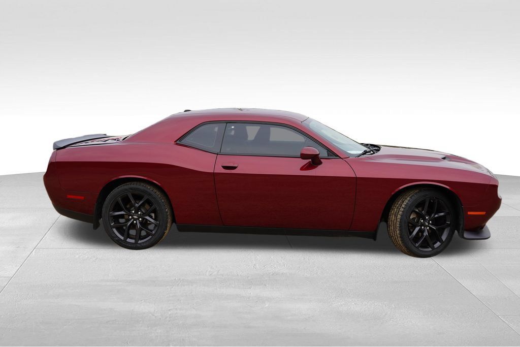 Certified 2022 Dodge Challenger SXT w/ Driver Convenience Group RWD image 3