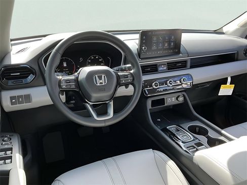 New 2025 Honda Pilot EX-L image 28