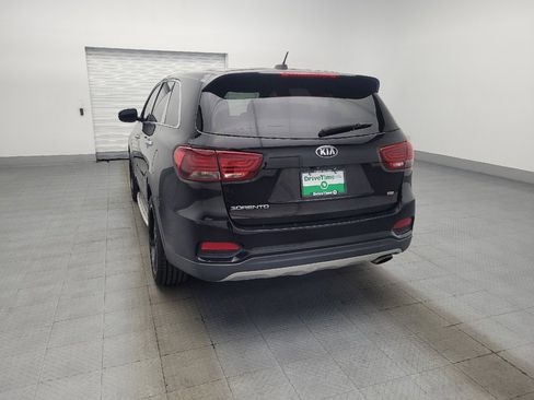 Used 2019 Kia Sorento L FWD image 6