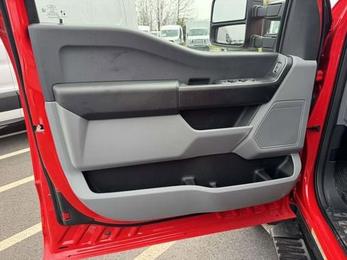 New 2026 Ford F550 4x4 Supercab Super Duty image 10