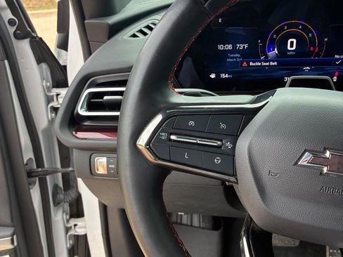 Used 2024 Chevrolet Traverse RS image 13