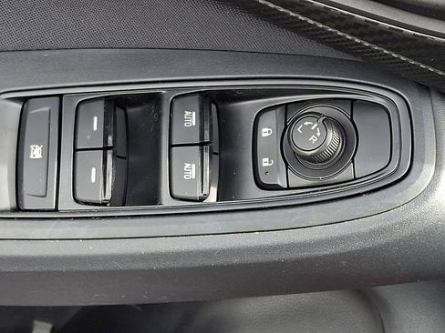 Used 2018 Subaru Crosstrek 2.0i Premium image 25