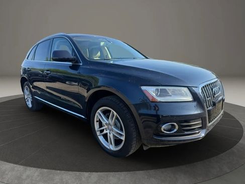 Used 2017 Audi Q5 2.0T Premium Plus w/ Technology Package AWD/4WD image 3