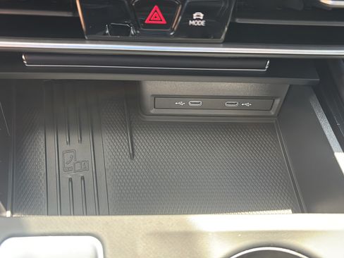 New 2026 Volkswagen Atlas SE FWD image 26