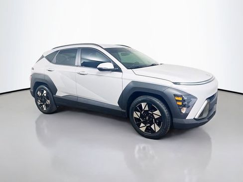 Used 2024 Hyundai Kona SEL FWD image 24