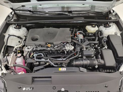 Used 2025 Toyota Camry LE FWD image 41