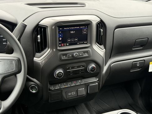 New 2026 Chevrolet Silverado 1500 Custom image 21