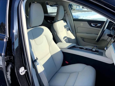 Used 2026 Volvo V60 B5 Cross Country Plus w/ Protection Package Premier image 8