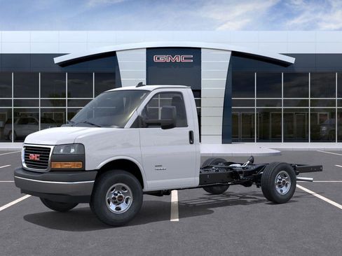 New 2025 GMC Savana 3500 w/ Power Convenience Package image 6