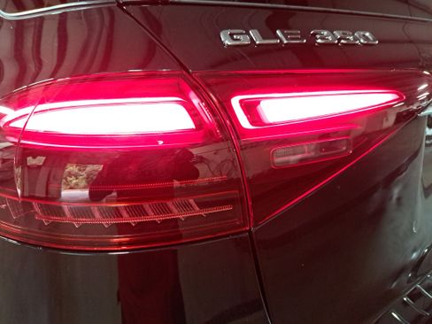 Used 2026 Mercedes-Benz GLE 350 4MATIC image 37