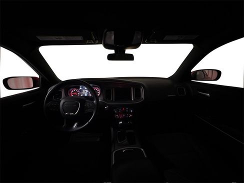 Used 2022 Dodge Charger SXT image 14