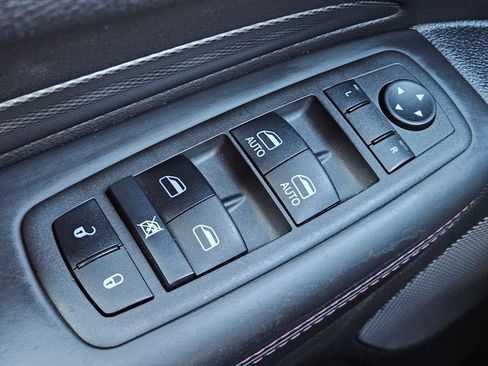 Used 2022 Dodge Durango R/T w/ Blacktop Package image 16