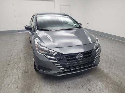Used 2025 Nissan Versa S w/ Trunk Package FWD image 14