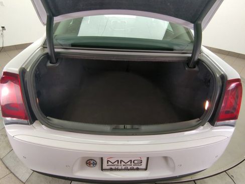 Used 2022 Chrysler 300 Touring L RWD image 27