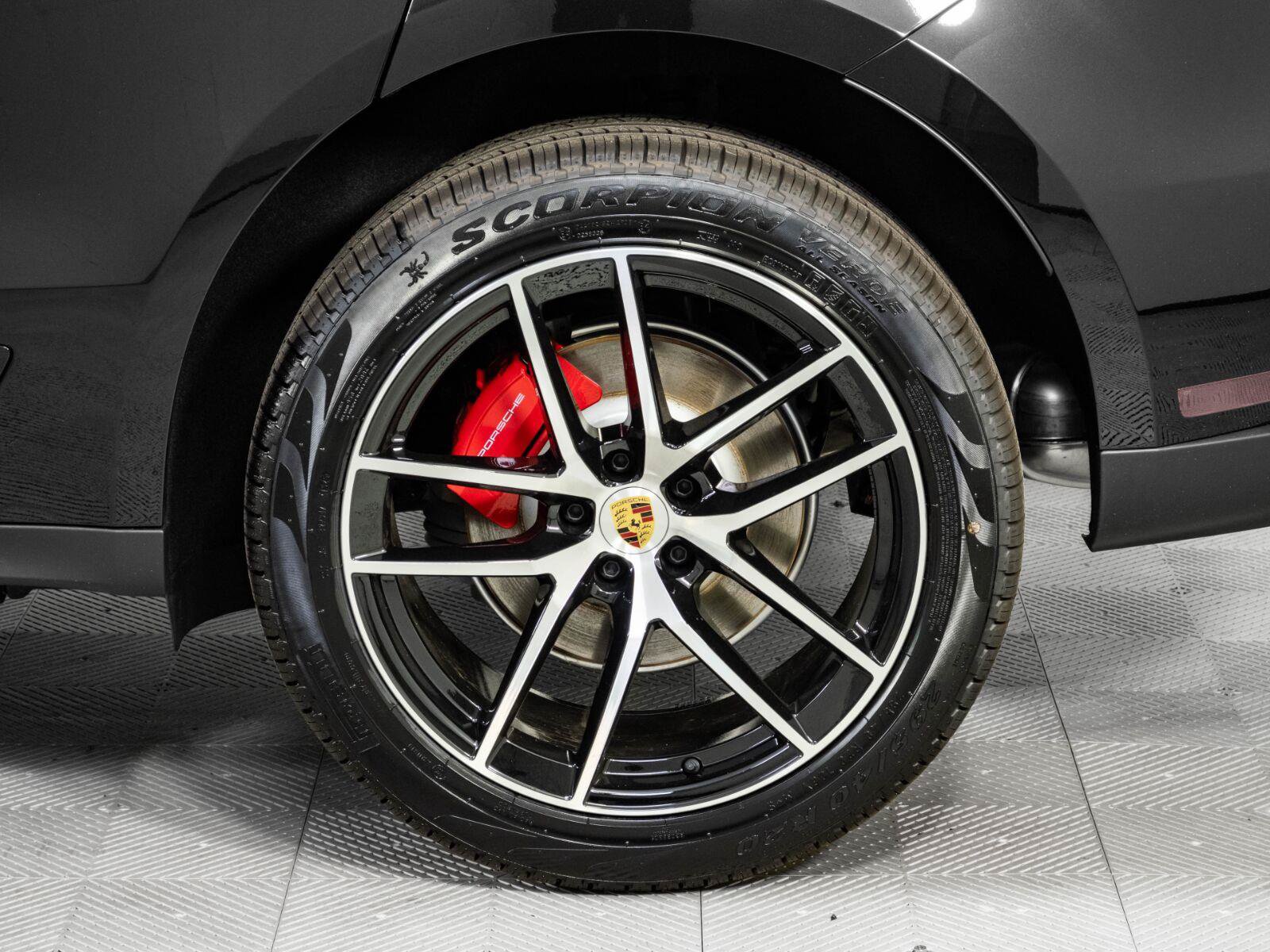 New 2026 Porsche Macan S AWD/4WD image 39
