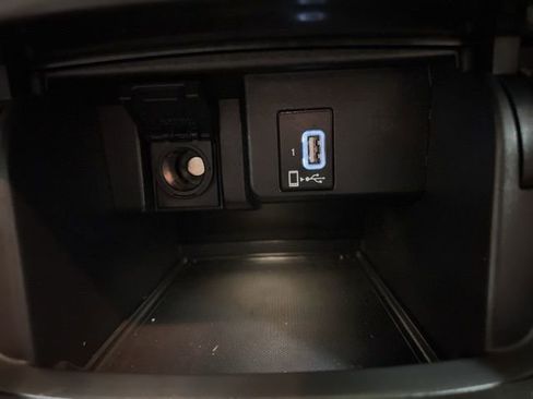 Used 2018 Honda Accord EX-L image 28