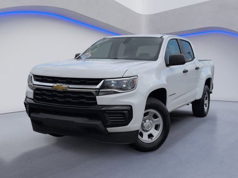 Used 2021 Chevrolet Colorado W/T w/ WT Convenience Package RWD image 2