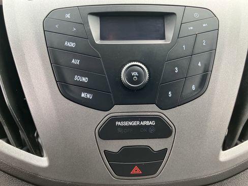 Used 2017 Ford Transit 150 130 Medium Roof RWD image 18