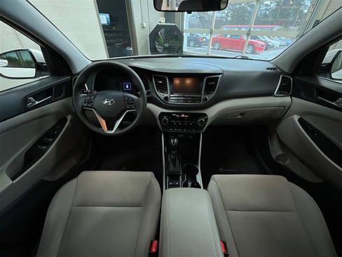 Used 2018 Hyundai Tucson SEL image 20