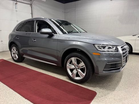 Used 2018 Audi Q5 2.0T Premium Plus w/ Premium Plus Package AWD/4WD image 10