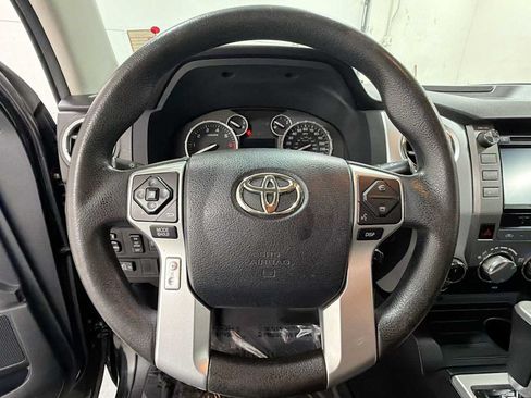 Used 2015 Toyota Tundra SR5 w/ TRD Off Road Package AWD/4WD image 16
