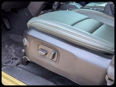 New 2026 Jeep Gladiator Mojave image 18