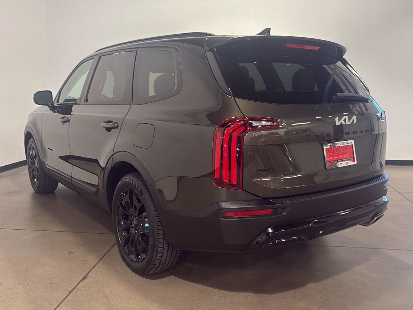 Used 2022 Kia Telluride SX w/ SX Prestige Package AWD/4WD image 5