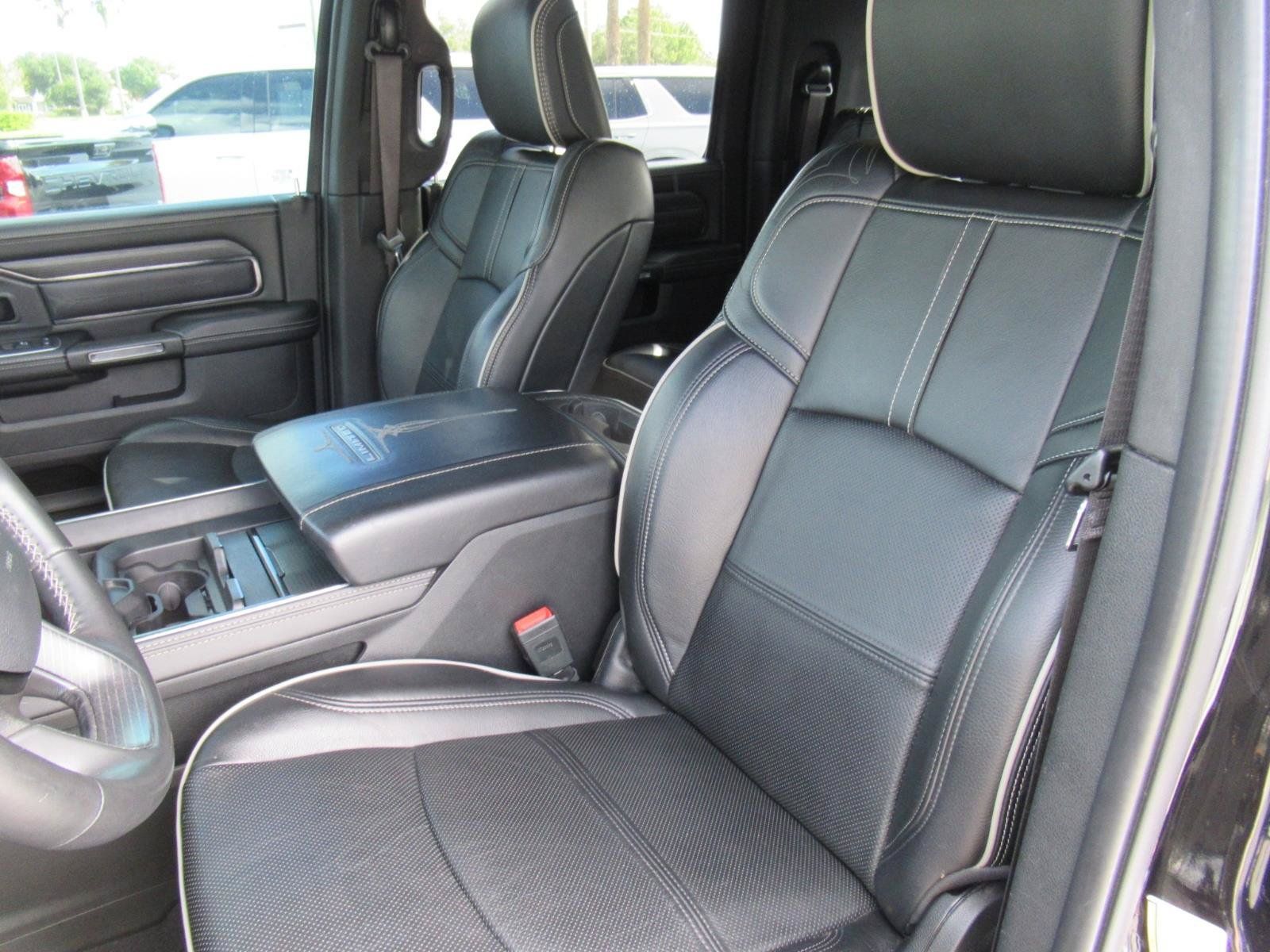 Used 2022 RAM 2500 Limited AWD/4WD image 17