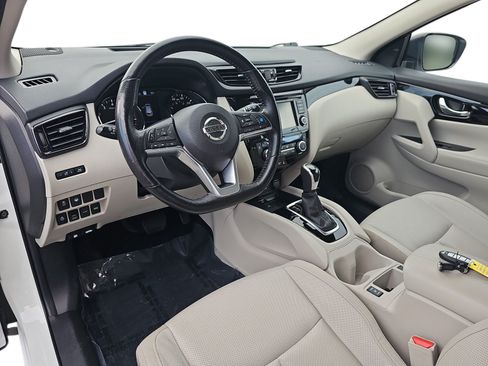 Used 2022 Nissan Rogue Sport SL AWD/4WD image 13