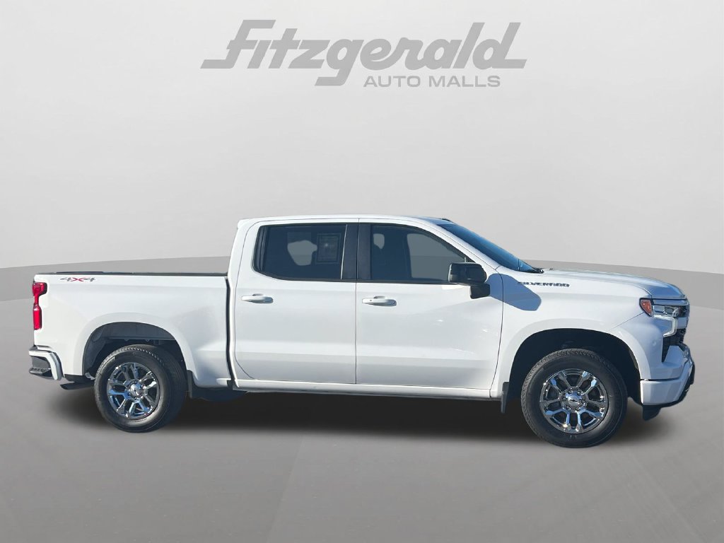 Used 2026 Chevrolet Silverado 1500 RST AWD/4WD image 3