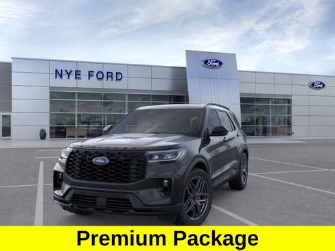 New 2025 Ford Explorer ST-Line w/ Premium Package image 3