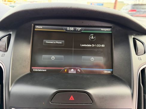 Used 2015 Ford Focus Titanium w/ Titanium Cold Weather Package image 23