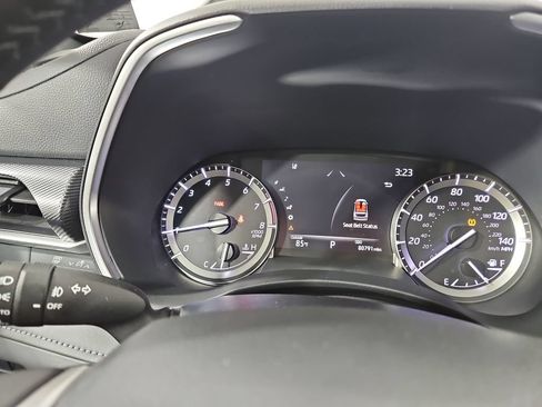Used 2022 Toyota Highlander XSE AWD/4WD image 16