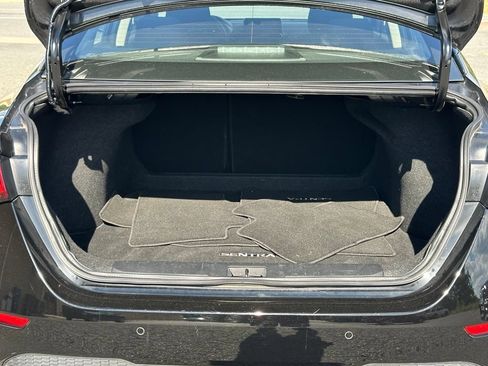 Used 2025 Nissan Sentra SV FWD image 38