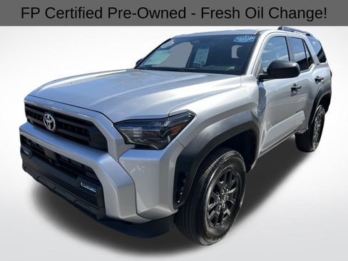 Used 2025 Toyota 4Runner SR5 image 5