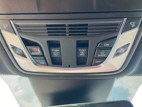 Used 2023 Acura MDX A-Spec image 24