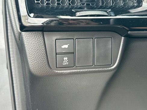 Used 2024 Honda CR-V EX-L image 18