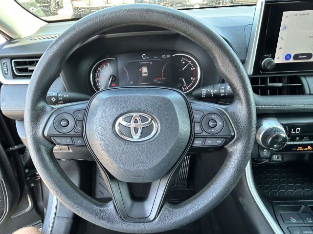 Used 2024 Toyota RAV4 XLE FWD image 6