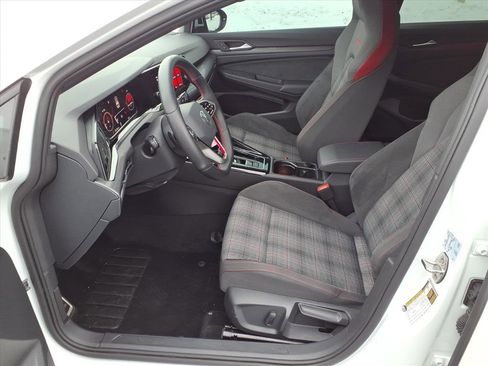 Used 2024 Volkswagen GTI S image 19